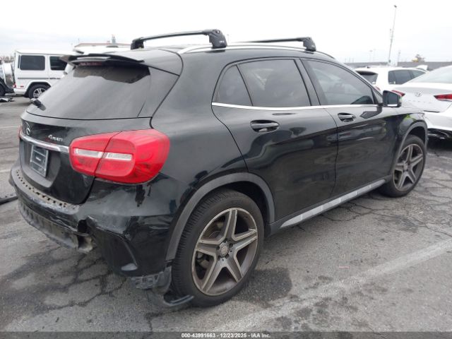 Mercedes-Benz GLA 4matic Image 6
