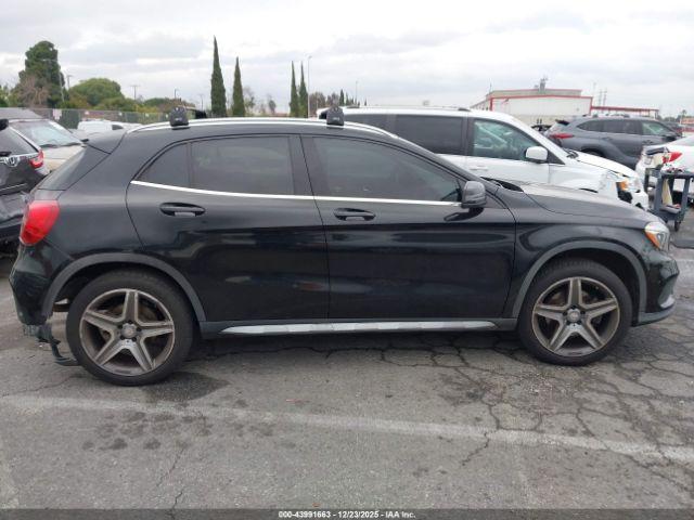 Mercedes-Benz GLA 4matic Image 2