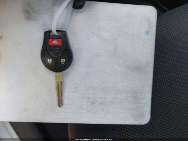 Nissan Versa 1.6 Sv Image 11