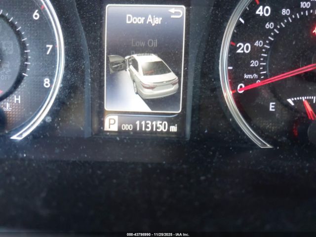 Toyota Camry Xse Image 13