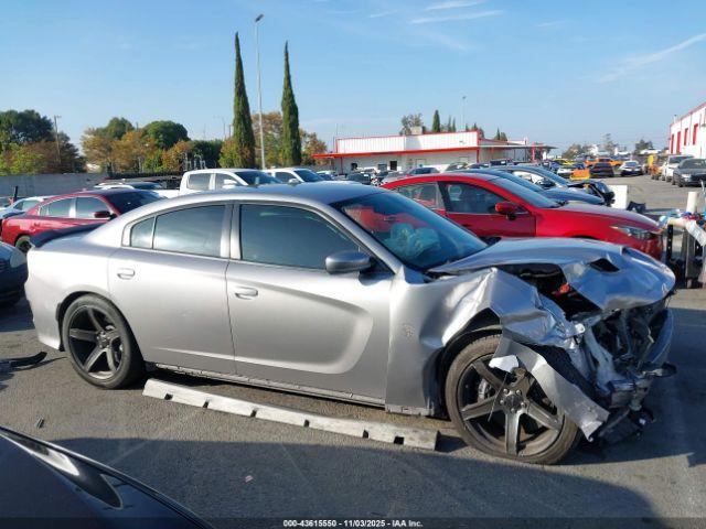 Dodge Charger Srt Hellcat Rwd Image 12