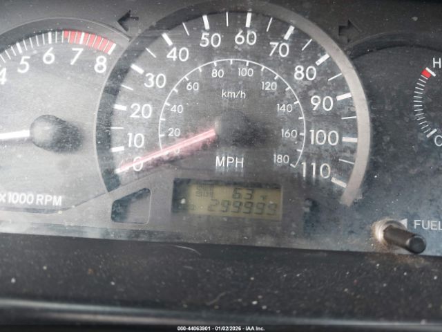 Toyota Corolla Ce Image 11