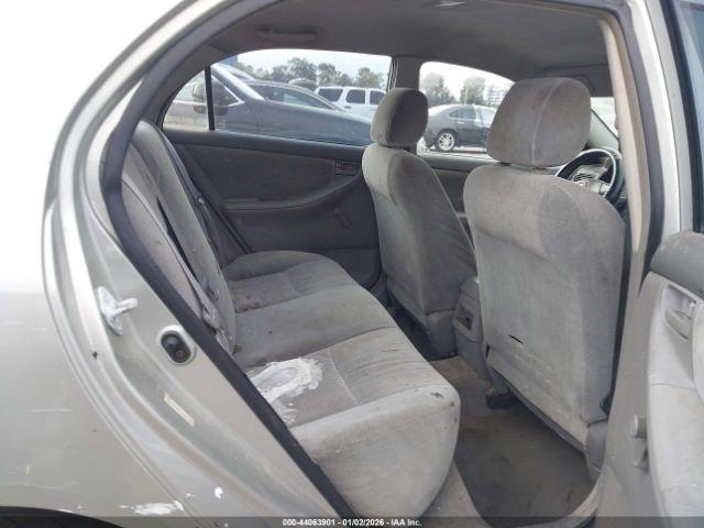 Toyota Corolla Ce Image 10