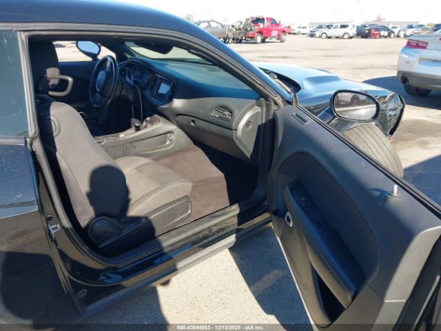 Dodge Challenger Sxt Image 12