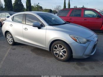  Salvage Toyota Yaris