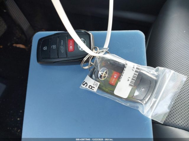 Toyota Venza Limited Image 9