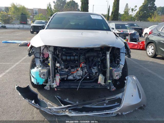 Toyota Venza Limited Image 11