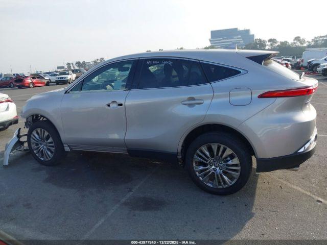 Toyota Venza Limited Image 13