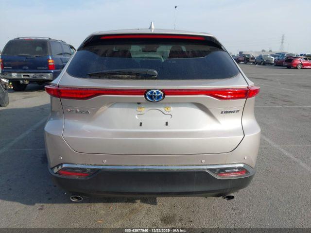 Toyota Venza Limited Image 14