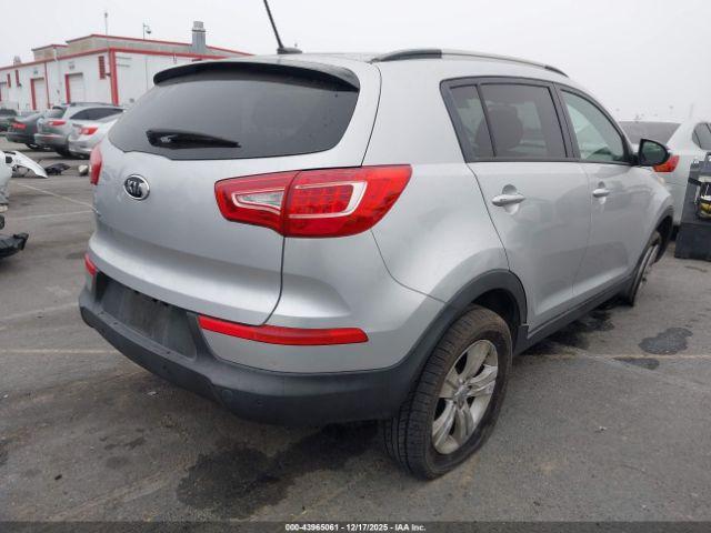 Kia Sportage Lx Image 7