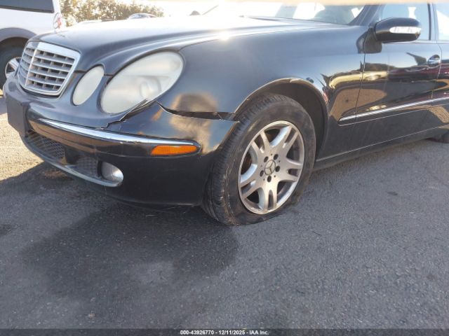 Mercedes-Benz E-Class Image 4