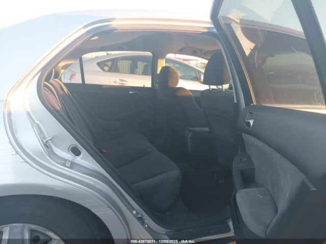 Honda Accord 2.4 Lx Image 10