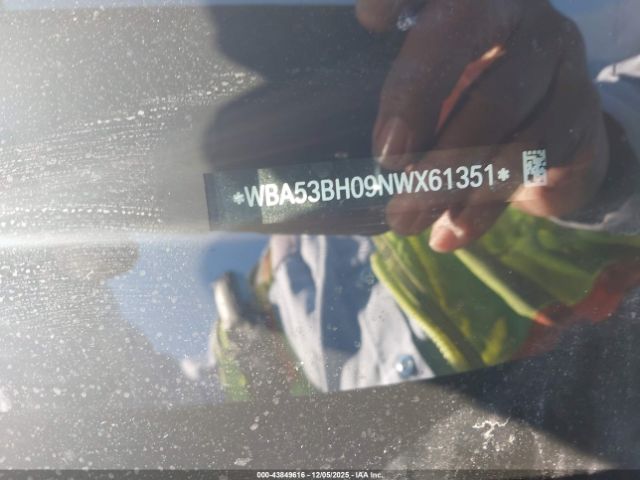 BMW 5 Series I Image 8