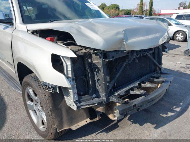 Chevrolet Tahoe Ltz Image 2