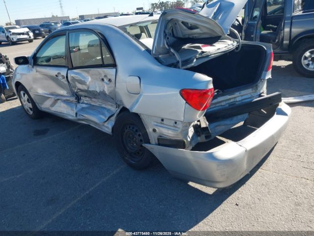 Toyota Corolla Le Image 12