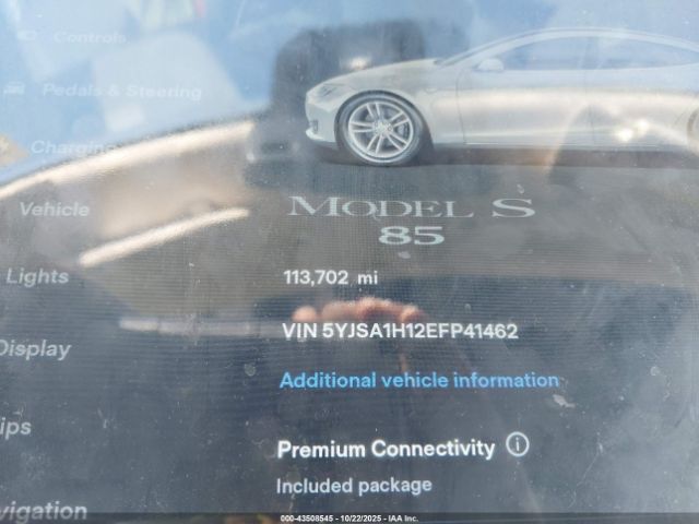 Tesla Model S P85 Image 9