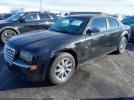 Chrysler 300 Limited Image 9