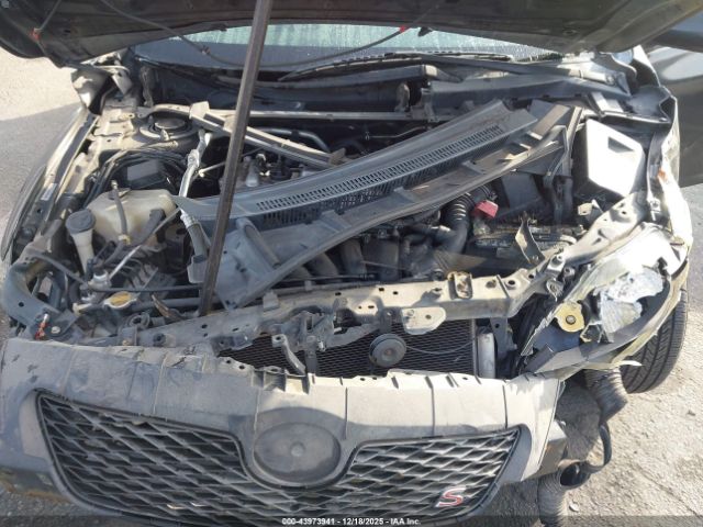 Toyota Corolla S Image 4