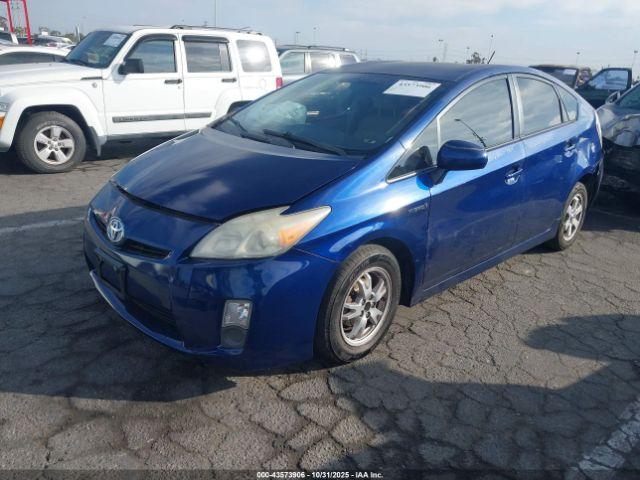 Toyota Prius Two Image 13