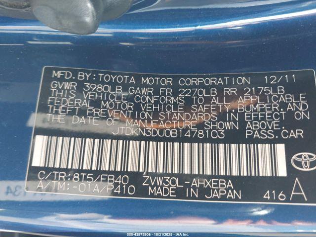 Toyota Prius Two Image 11