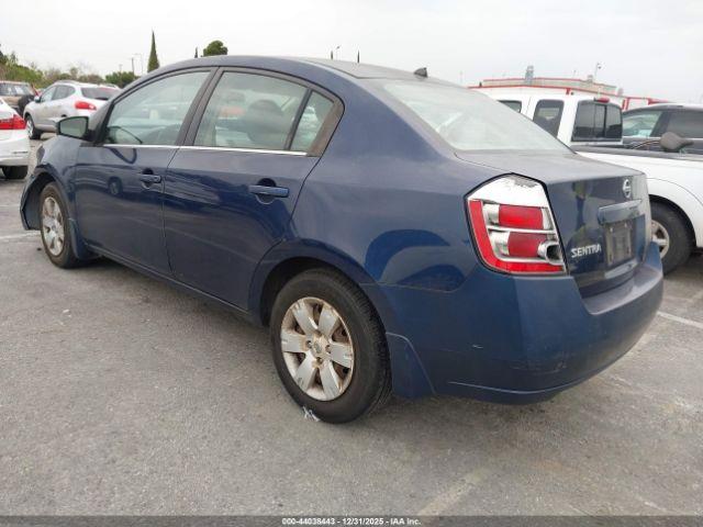 Nissan Sentra 2.0 Image 4