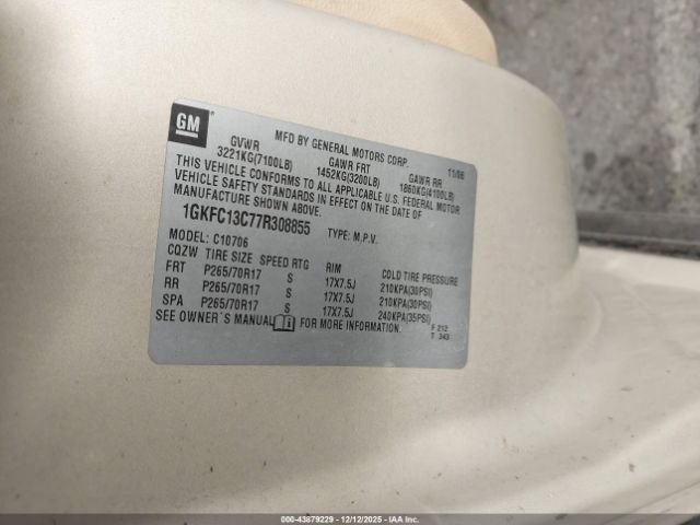 GMC Yukon Sle Image 7