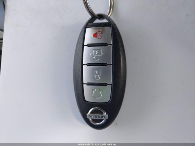 Nissan Pathfinder Sv Image 9