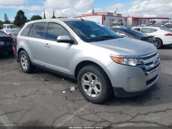  Salvage Ford Edge