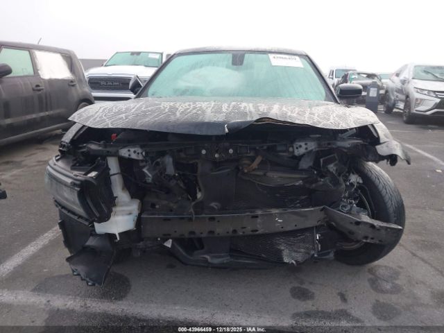 Dodge Charger Se Image 9