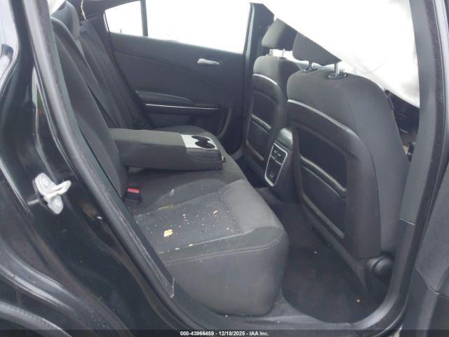 Dodge Charger Se Image 11