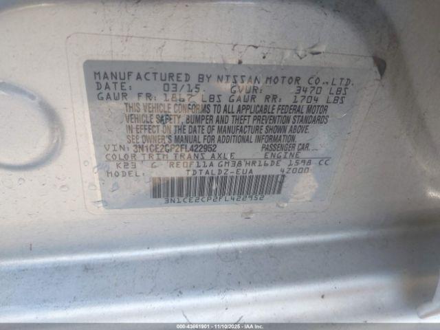 Nissan Versa Image 4