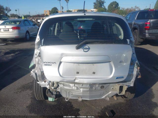 Nissan Versa Image 12