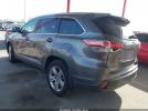 Toyota Highlander Limited V6 Image 2