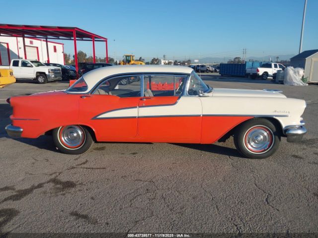 Oldsmobile Holiday 88 Image 13