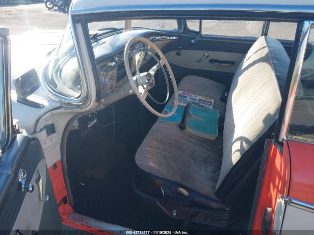 Oldsmobile Holiday 88 Image 9