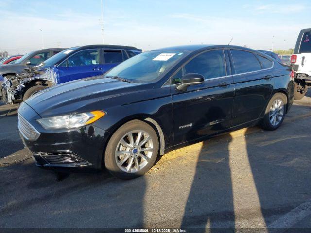 Ford Fusion S Image 4