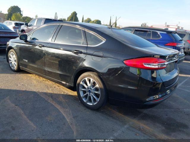 Ford Fusion S Image 9