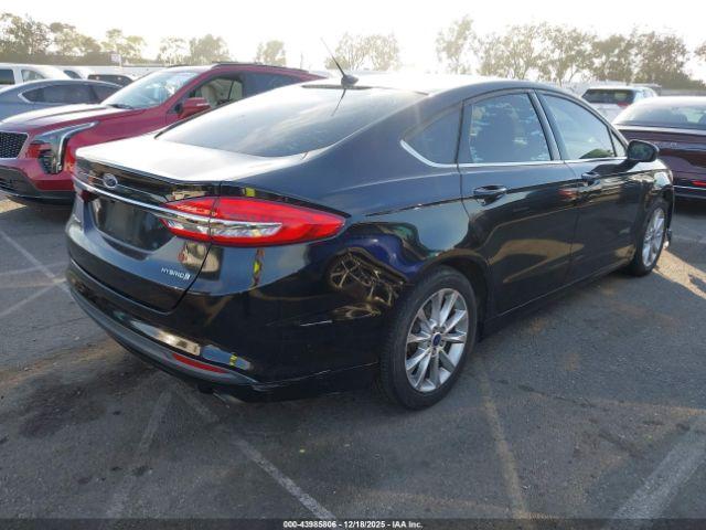 Ford Fusion S Image 3