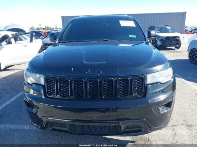 Jeep Grand Cherokee Altitude 4x2 Image 13