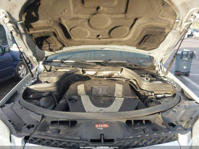 Mercedes-Benz GLK 4matic Image 8