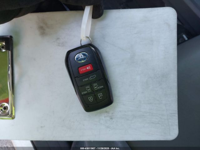 Toyota Sienna Xle Image 15