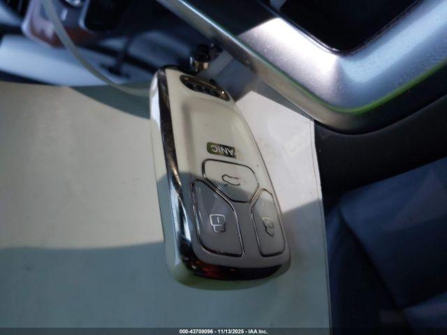 Audi A5 Premium Plus 40 Tfsi Quattro S Tronic Image 4