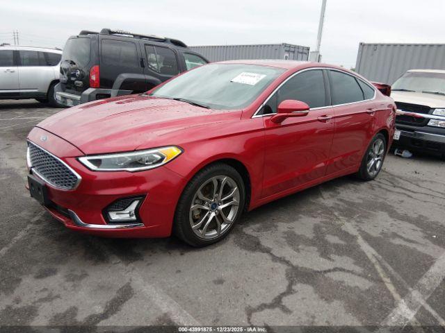 Ford Fusion Hybrid Titanium Image 9