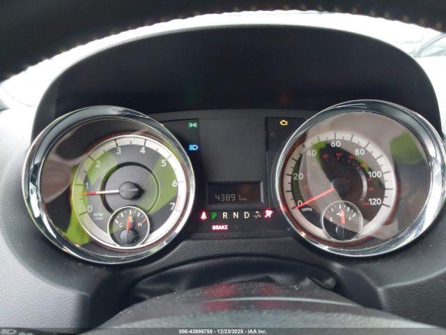 Dodge Grand Caravan Sxt Image 3