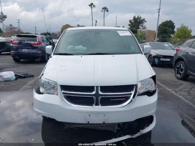 Dodge Grand Caravan Sxt Image 8