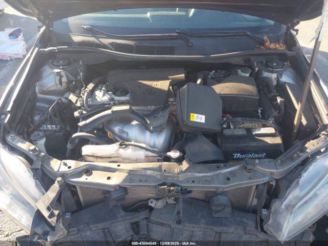 Toyota Camry Se Image 15