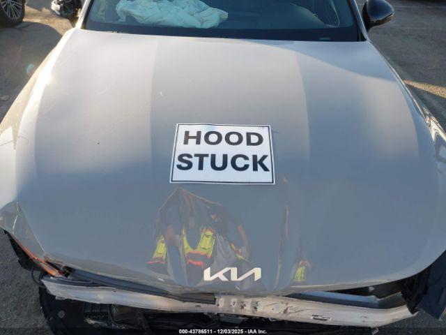 Kia K5 Gt-line Image 15