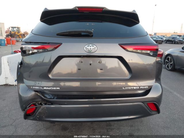 Toyota Highlander Limited Image 9