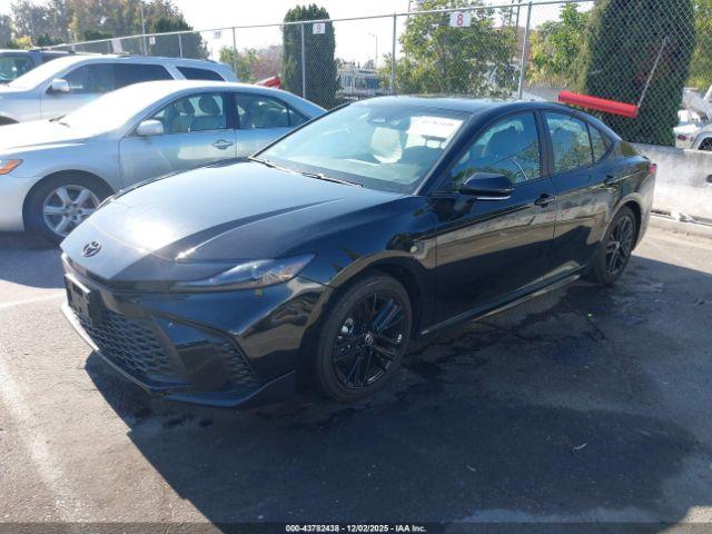 Toyota Camry Se Image 2