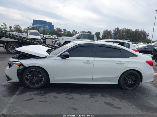 Honda Civic Sedan Image 13